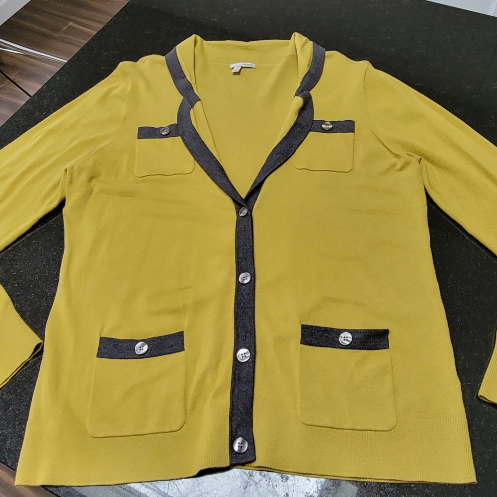 Sweater cardigan